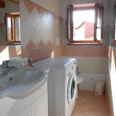 Alloggio Casa In Pietra בית נופש סנטו לוסורג'יו