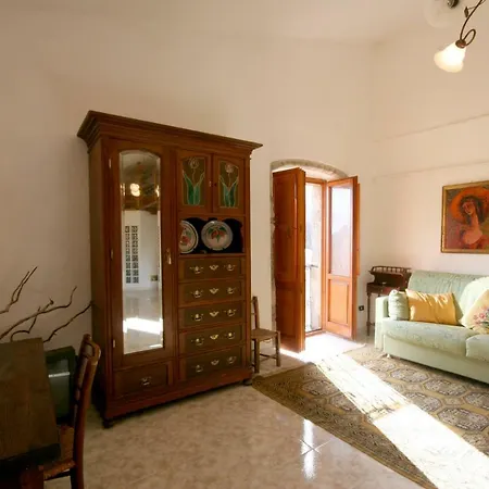 Alloggio Casa In Pietra