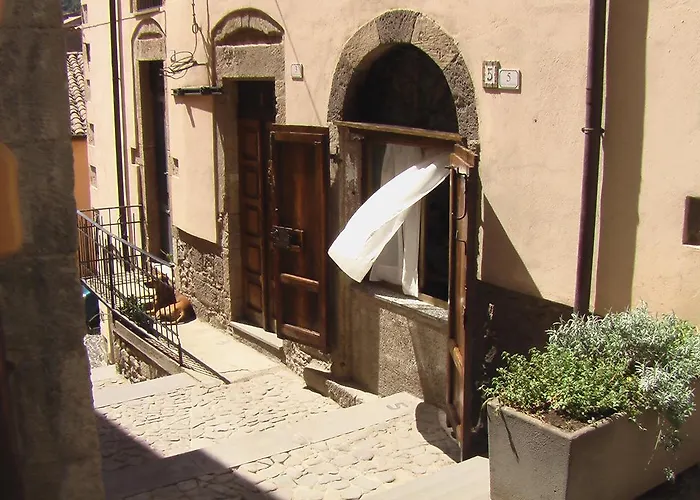 Nyaraló Alloggio Casa In Pietra Santu Lussurgiu